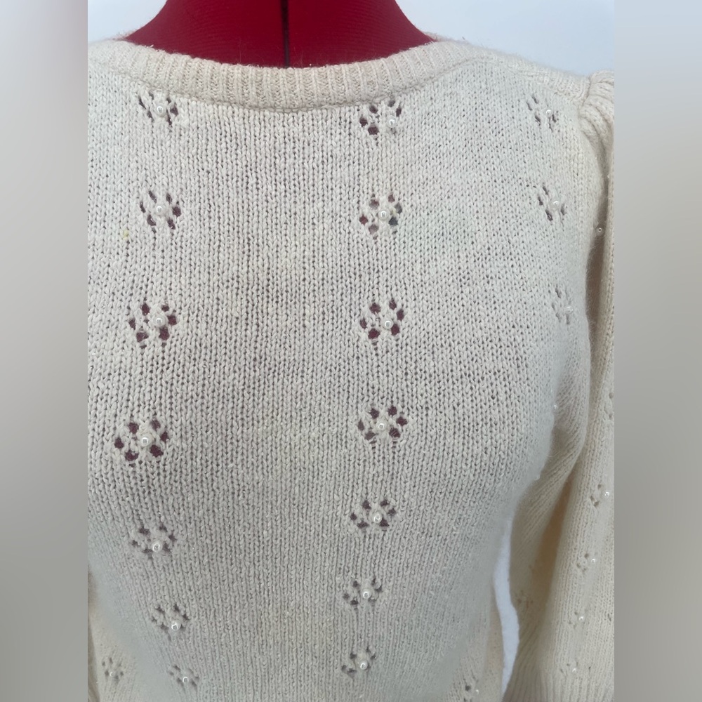 Vintage 80s Silk & Angora Cream Knit Sweater With Floral Cutouts & Pearl Centers - Picture 7 of 15